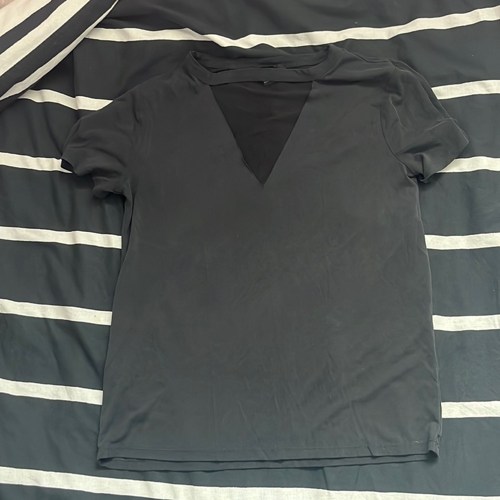 ‼️ Trendy Cut-out Top